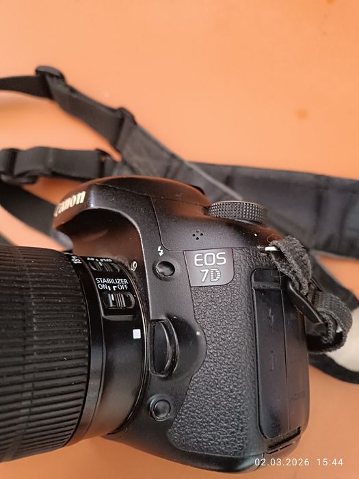 Фотоаппарат Canon 7D