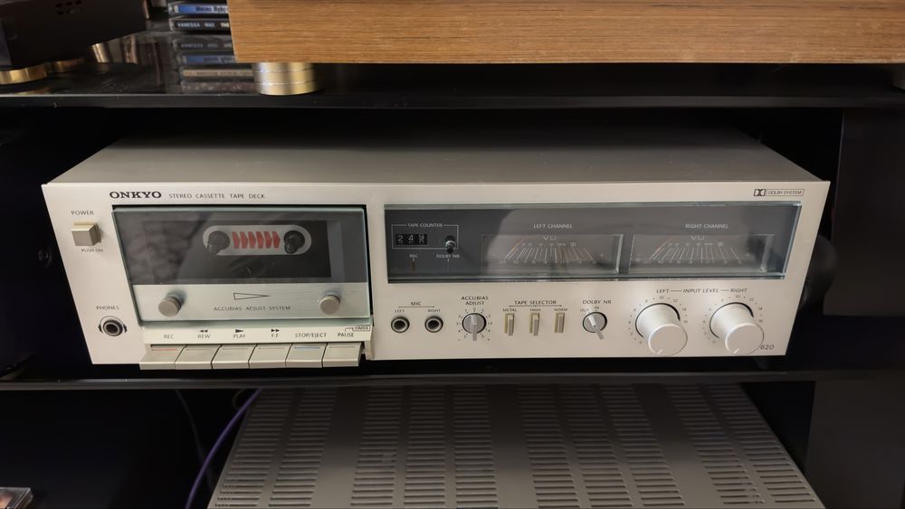 Дека Onkyo TA-620