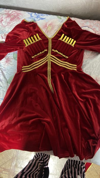 Продам свой костюм ЛЕЗГИНКА