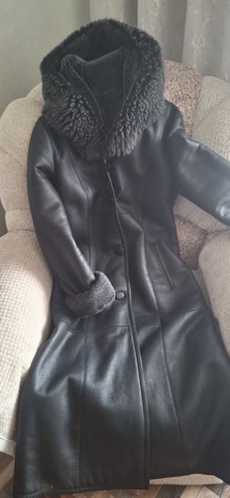 Продам натуральную дублёнку