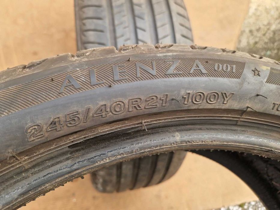 2 Bridgestone R21 245/40 Летни гуми  DOT4223