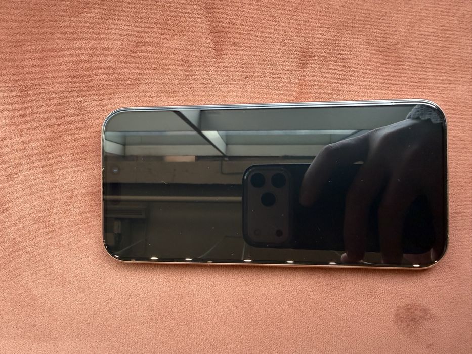 Продам Iphone 16 Pro Max 512 Gb