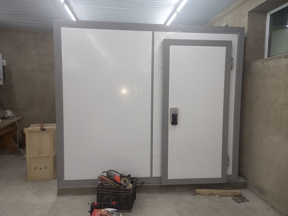 Морозильные и холодильные камеры