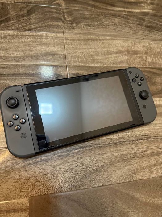 Продам свой Nintendo switch