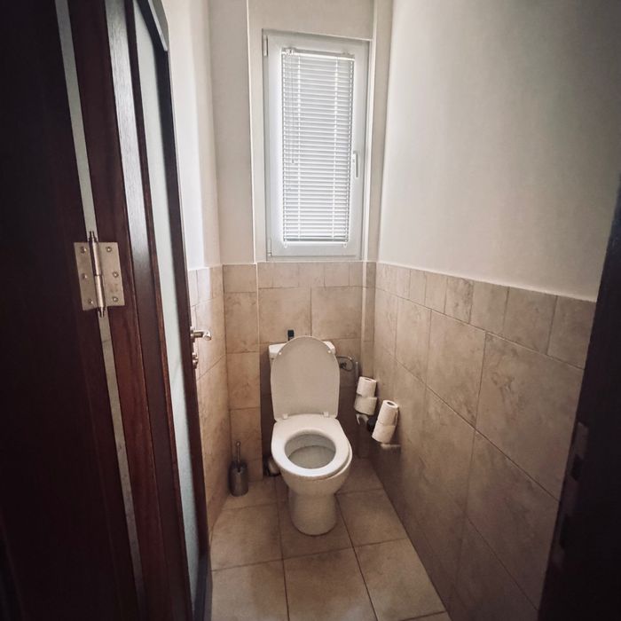 Дава се под наем Тристаен апартамент в София, Център - 90 кв.м за 847.62 € - Снимка #7