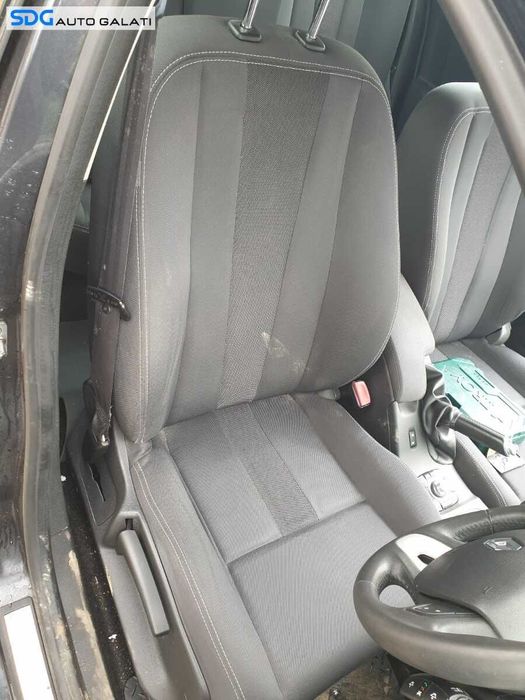 Interior Textil Scaun Fata Dreapta Bancheta Sezut cu Spatar Textil Fara Incalzire Renault Megane 3 Grandtour Break Combi 2008 - 2015 [C7623] [C7625]