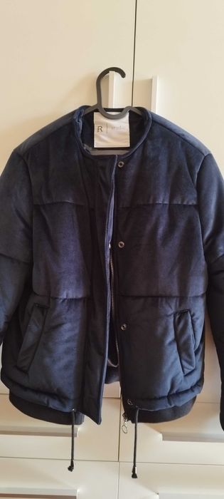 Продавам зимно яке