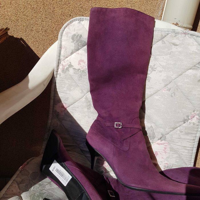 Елегантни високи ботуши, размер 40, лилав естествен велур , нови