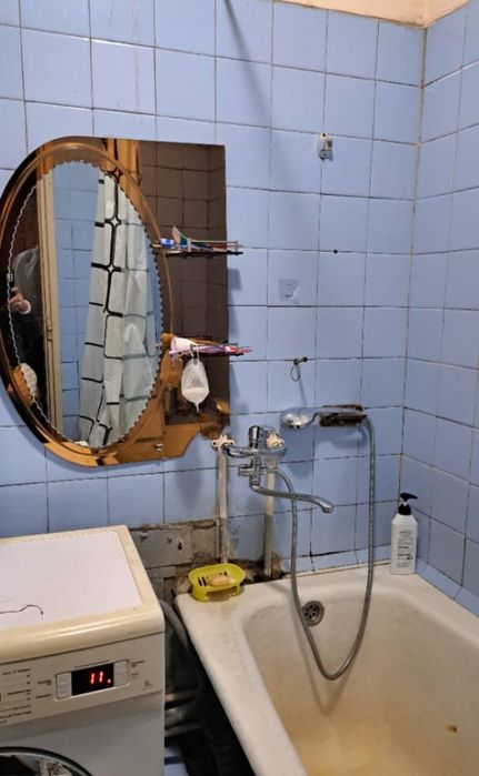 Продам 2/2/5 Юнусабад 17 квартал.Цена 67 000 у.е.