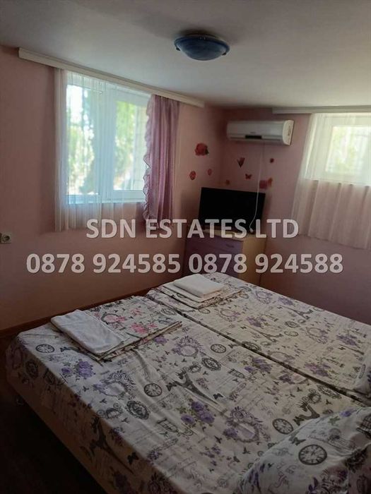 Продава се Къща в Казанлък - 400 кв.м за 625 €/кв.м - Снимка #2