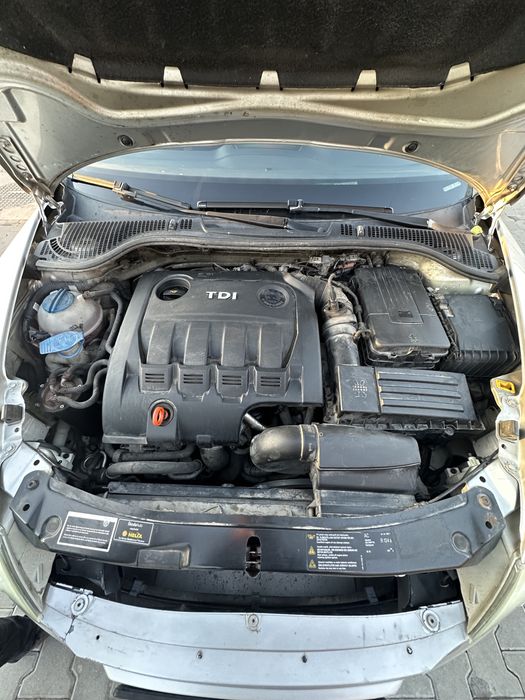 Cash negociabil sau Variante Škoda Octavia II vRS