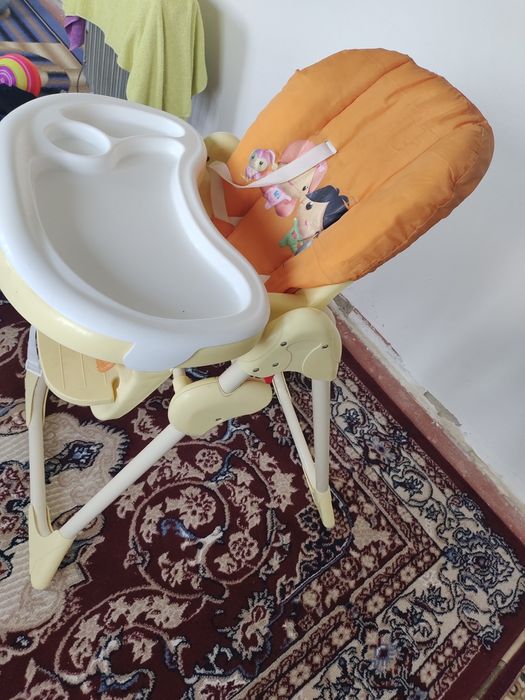 Стуль для кормления