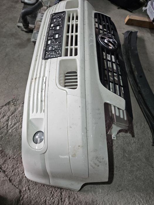 Предна броня комплект за Vw T5
