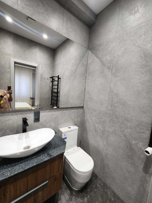 ПРОДАЕТСЯ 3/8/8 НОВОСТРОЙКА  ЖК Gardens  на: Tashkent City