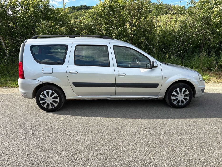 Dacia Logan MCV 1.6 16 V 7 Locuri. Benzina & GPL