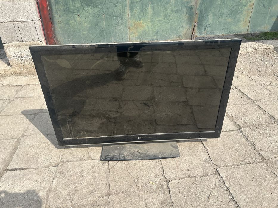 Телевизор lg на запчасти