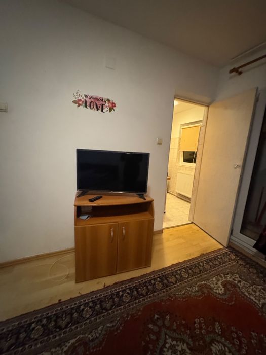 Închiriez apartament cu 1 cameră – Calea Girocului, Str. Crivaia