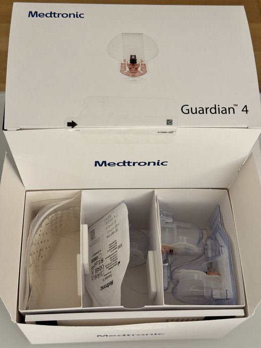 Vand senzori Medtronic Guardian 4 (4 buc sigilați)