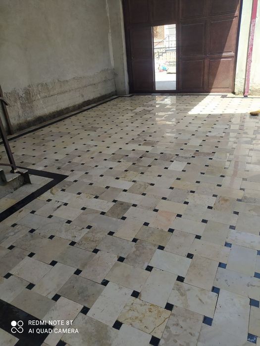 Izvestnyak korka granit miramir tabiiy toshlari sotiladi