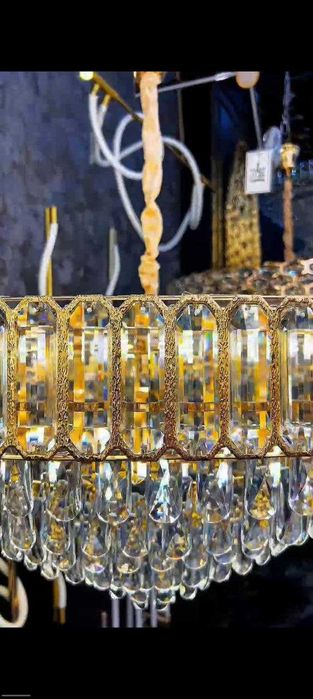 Hashamatli xrustal qandil sotiladi JT