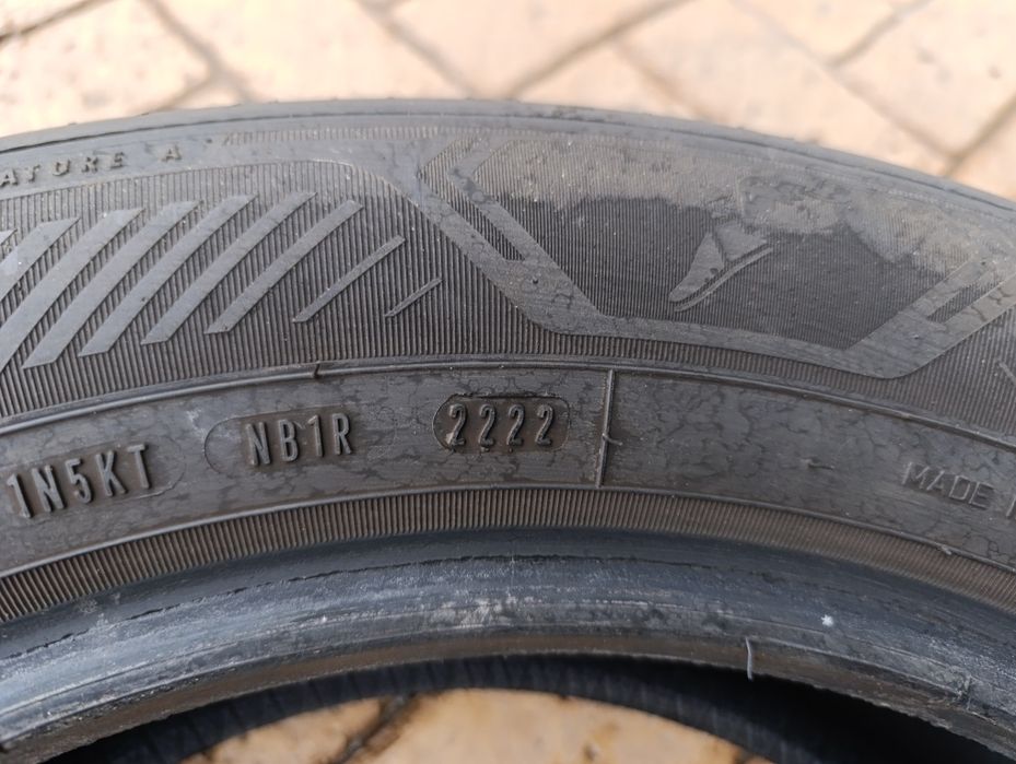 Летни гуми Good year 215/60/17 dot 2022