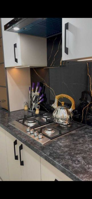 Сдается 2х комнатная квартира на 4 этаже Ориентир Кармен плюс