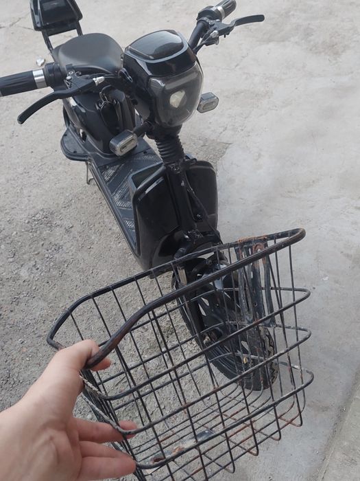 Скутер ESK 8 pro max