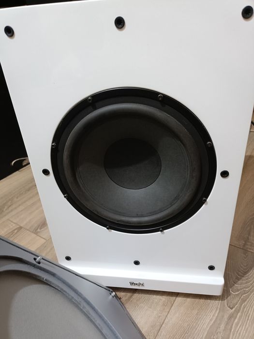 Vând subwoofer Teufel US 4110/1 SW si linie Marantz cu boxe