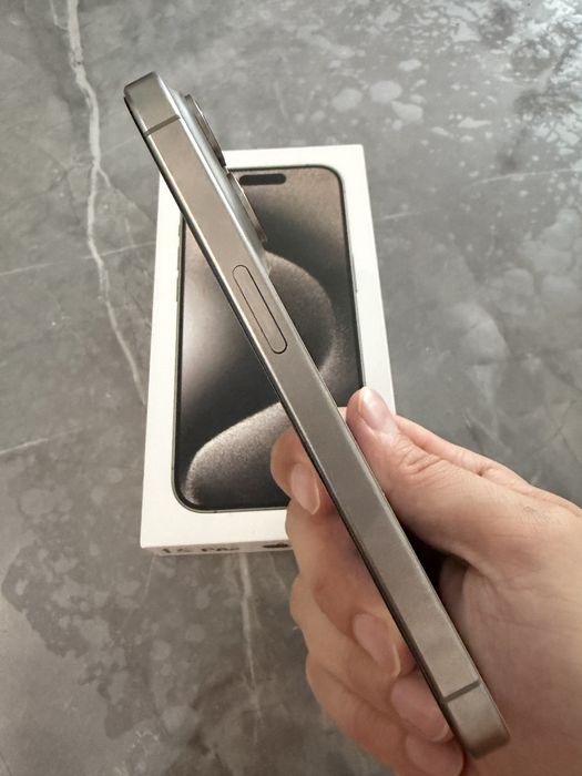 Продается Iphone 15 pro 256gb