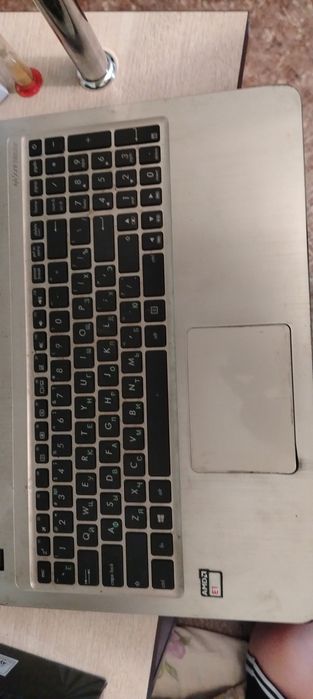 продам ноутбук asus