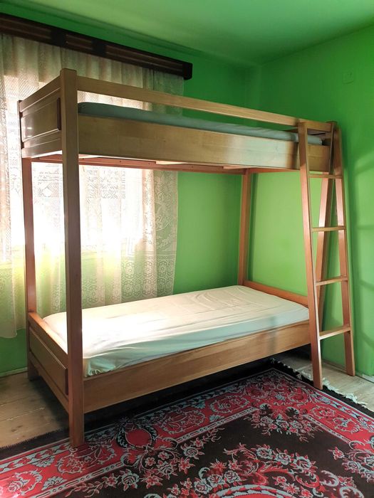 Pat etajat din lemn masiv de tei 90x200 cu saltele