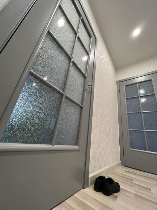 Реставрация и покраска дверей, лестниц