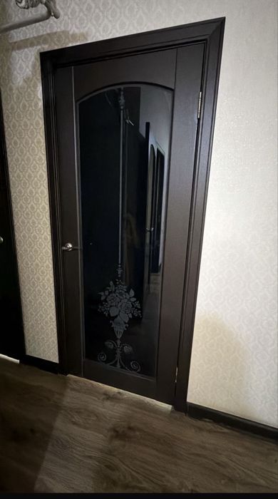 Продам двери межкомнатные