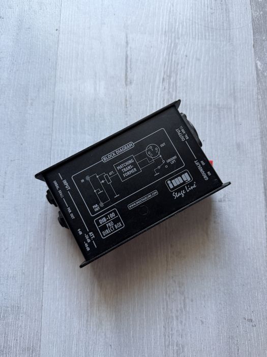 DI box Stage Line DIB-100 pentru instrumente