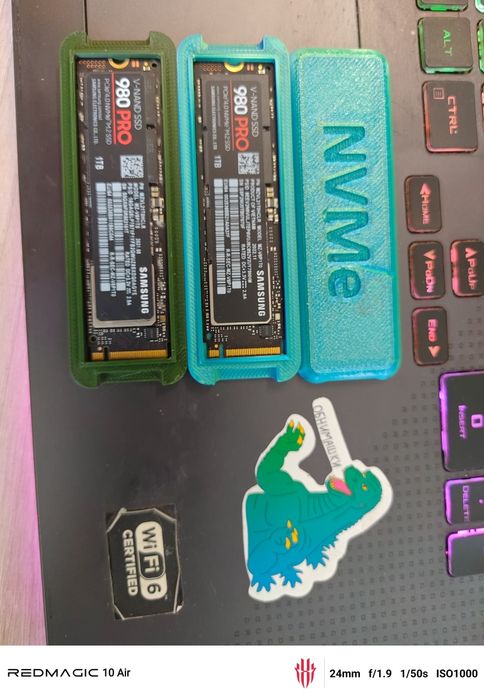 Nvme ssd. 1tb. Samsung 980 pro.