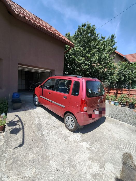 Autoturism Opel Agila