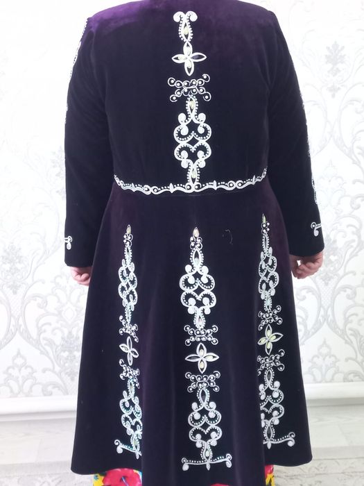 Бешбет 54размер екі рет киілген