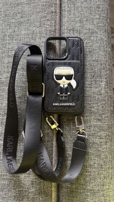 Чехлы на Iphone 15 pro + подарок