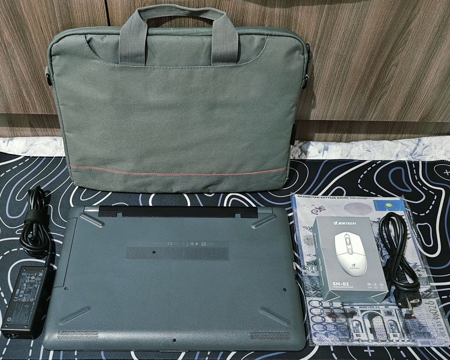 Hp core i3 ssd512+M330 Видеокарта!