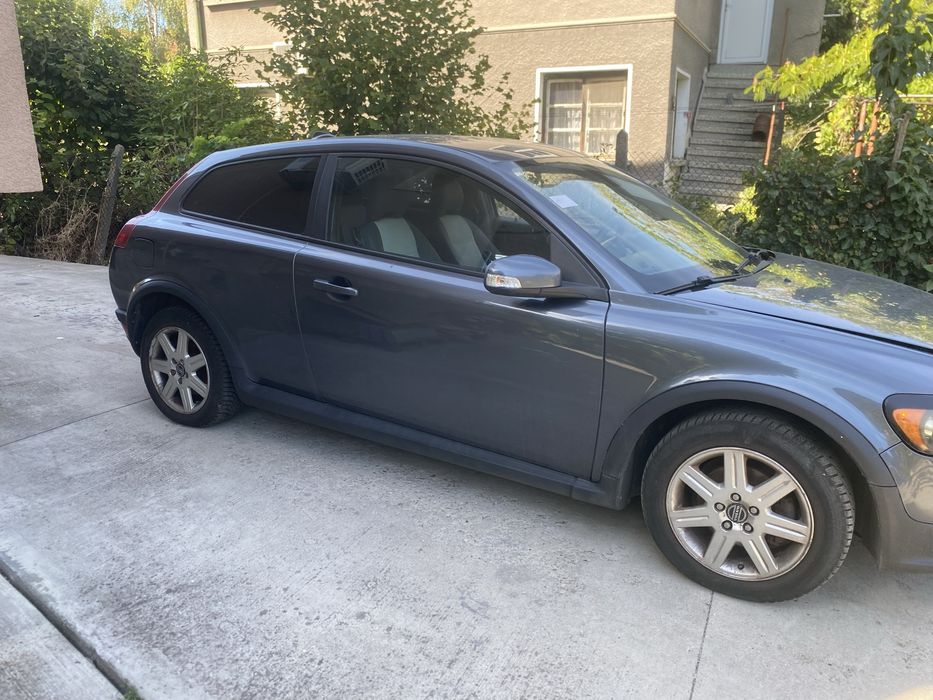 Волво C30 на части