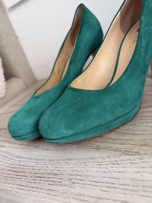 Страхотни тюркоазени велурени токчета högl