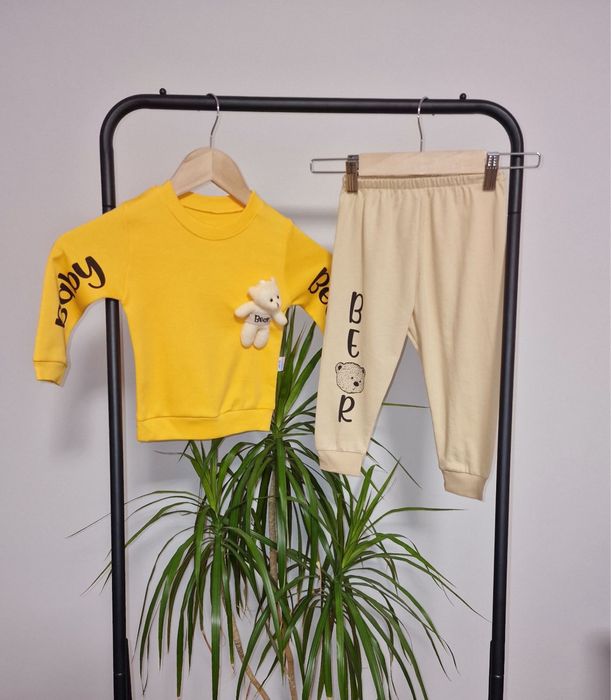 Спортен екип/анцунг от две части за деца и бебета