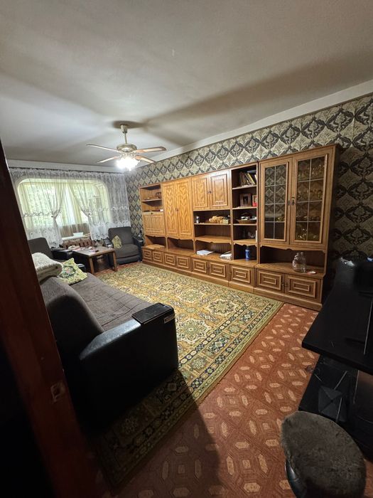 Продам квартиру 4/4/4