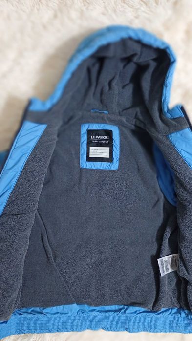 Ватирано яке за момче с махащи се ръкави 122-128 рр плюс още едно