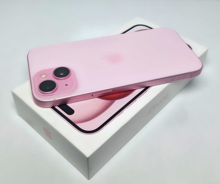 iPhone 15 128GB Blue