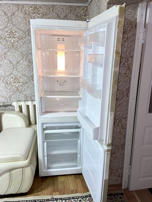 Продам холодильник рабочая 100%