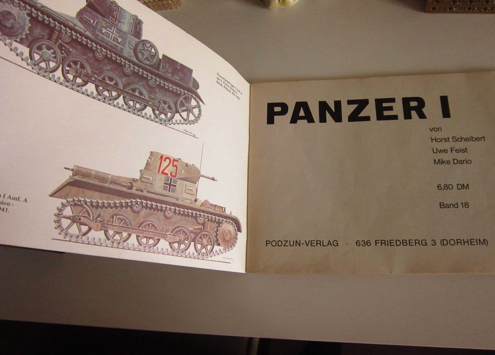 revista  Panzer 1 Waffen Arsenal,Germany 1976 1st edition