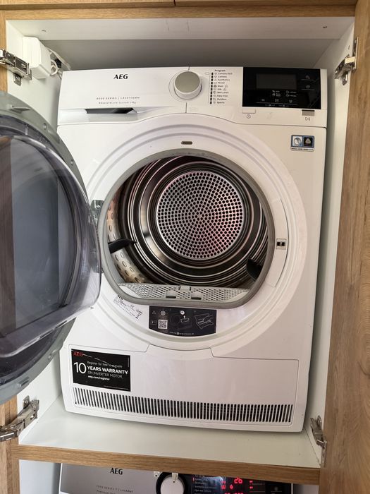 Сушилня AEG  8000