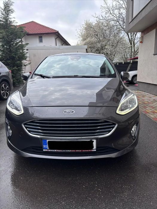 Ford Fiesta Masina este cumparata de noua din Romania. Folosita ca a doua masina