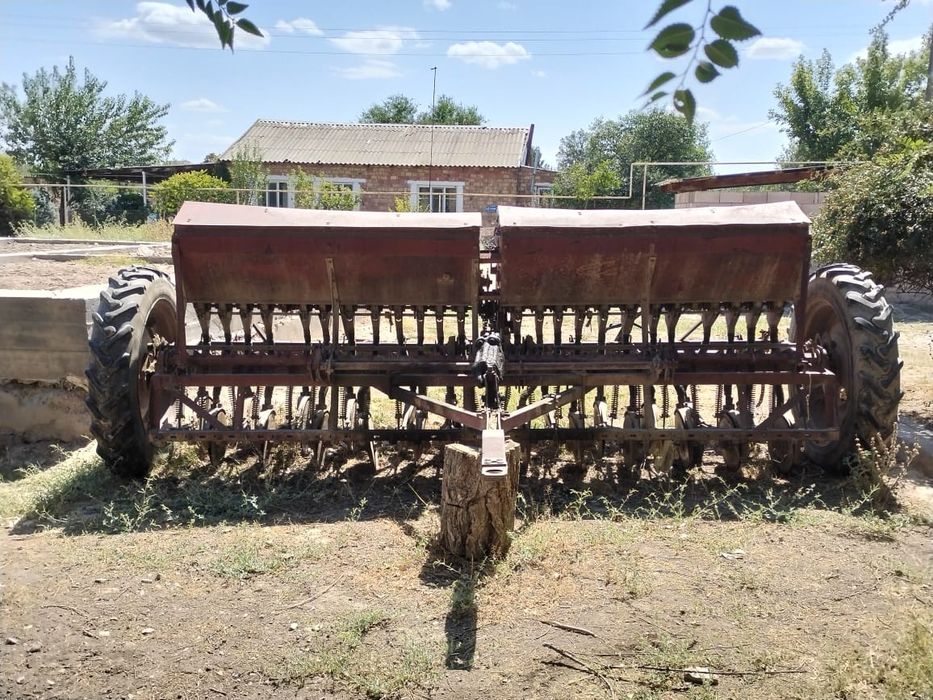 Трактор беларус МТЗ 80